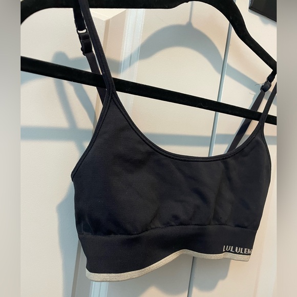 Lululemon Iconic Sweat Bra in Black / Ocean Mist Sz 4 - Picture 9 of 11
